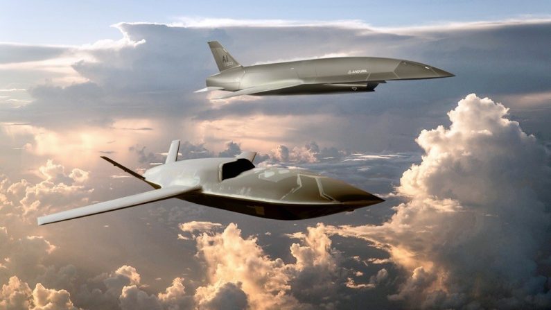 Concept art pour les prototypes d'avions de combat sans pilote General Atomics YFQ-42A (en bas) et Anduril Industries YFQ-44A (en haut). (Crédit Photo : Illustration de l'armée de l'air américaine de General Atomics Aeronautical Systems et d'Anduril Industries)