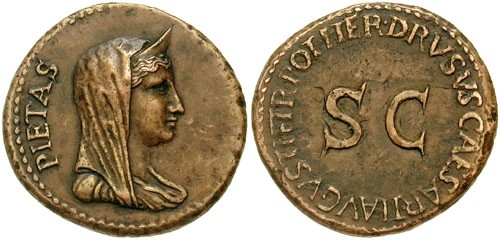 Livie, mère de l'empereur Tibère, représentée sous les traits de Pietas sur une pièce de monnaie romaine, 22-23 après J.-C. (Groupe numismatique classique/CC BY-SA 2.5)