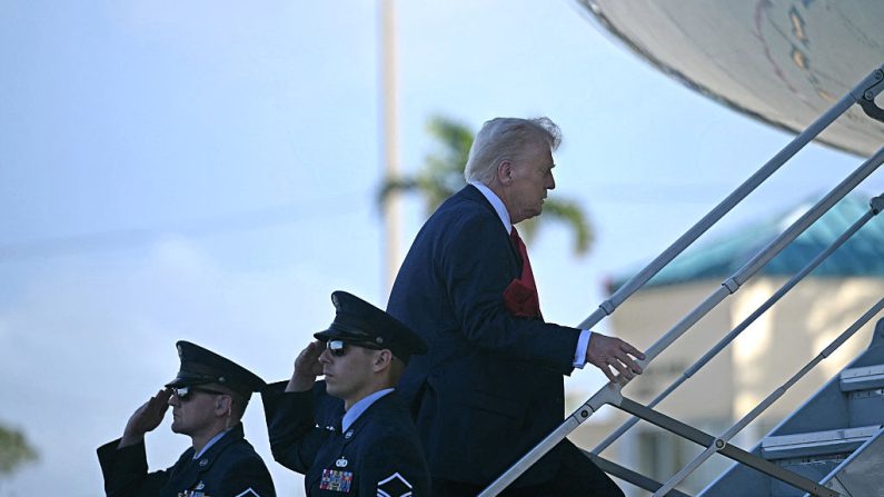 (BRENDAN SMIALOWSKI/AFP via Getty Images)