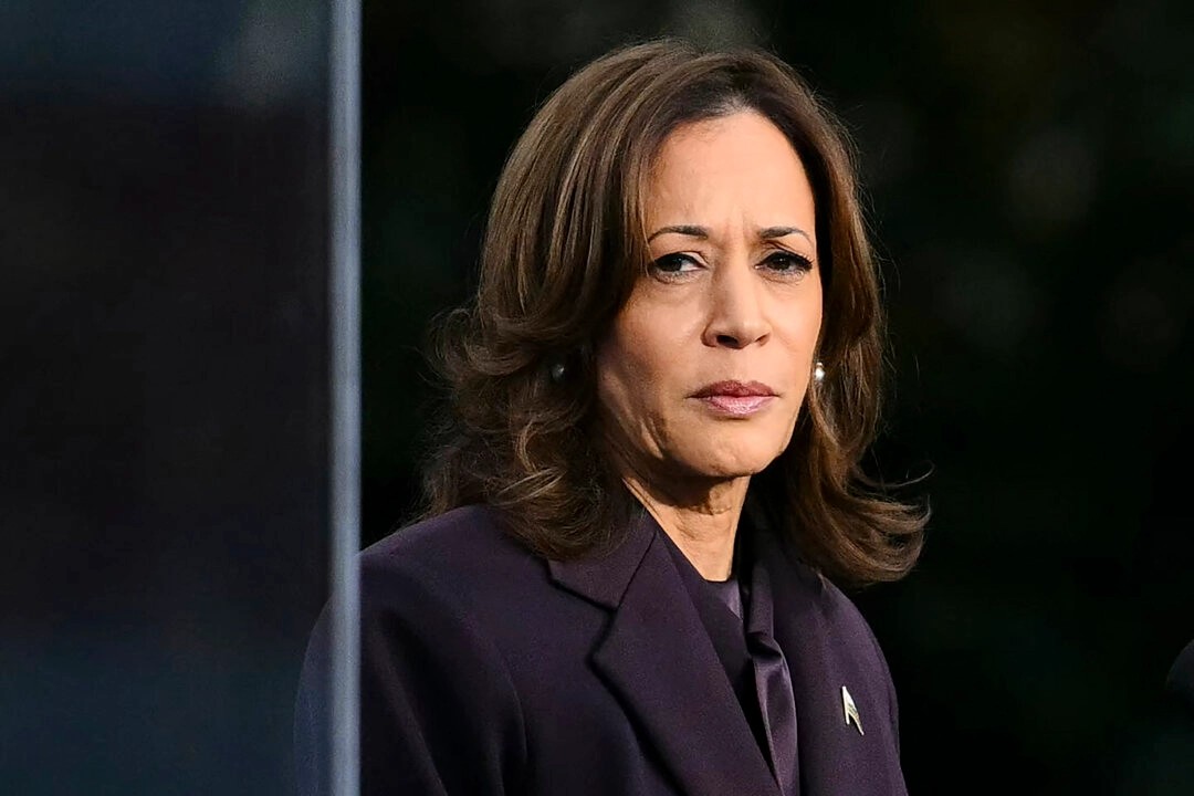 Donald Trump révoque les habilitations de sécurité pour Kamala Harris, Hillary Clinton et d’autres hauts responsables démocrates