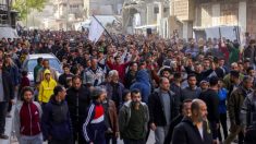 Des foules croissantes de Gazaouis manifestent contre le Hamas
