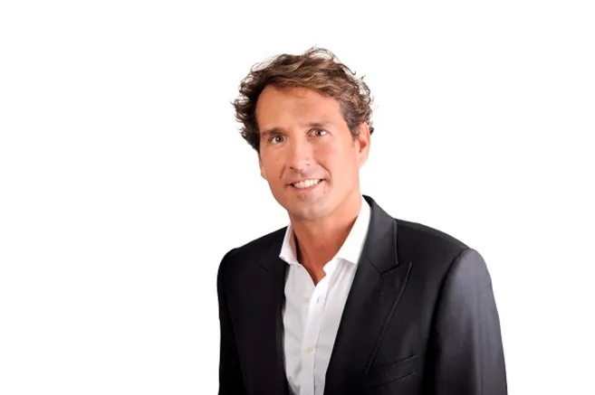 Charles-Henri Gallois : "Pékin mène une guerre commerciale, mais de manière moins visible et brutale que Donald Trump"