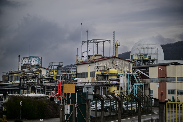 L'usine chimique Vencorex à Pont-de-Claix. (OLIVIER CHASSIGNOLE/AFP via Getty Images)