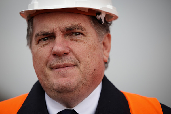 Le ministre chargé des Transports, Philippe Tabarot, visite le chantier de l'autoroute A69 à Castres, le 4 avril 2025. (VALENTINE CHAPUIS/AFP via Getty Images)