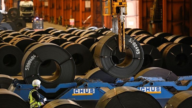 Illustration d'une usine du groupe ArcelorMittal. (ANDER GILLENEA/AFP via Getty Images)