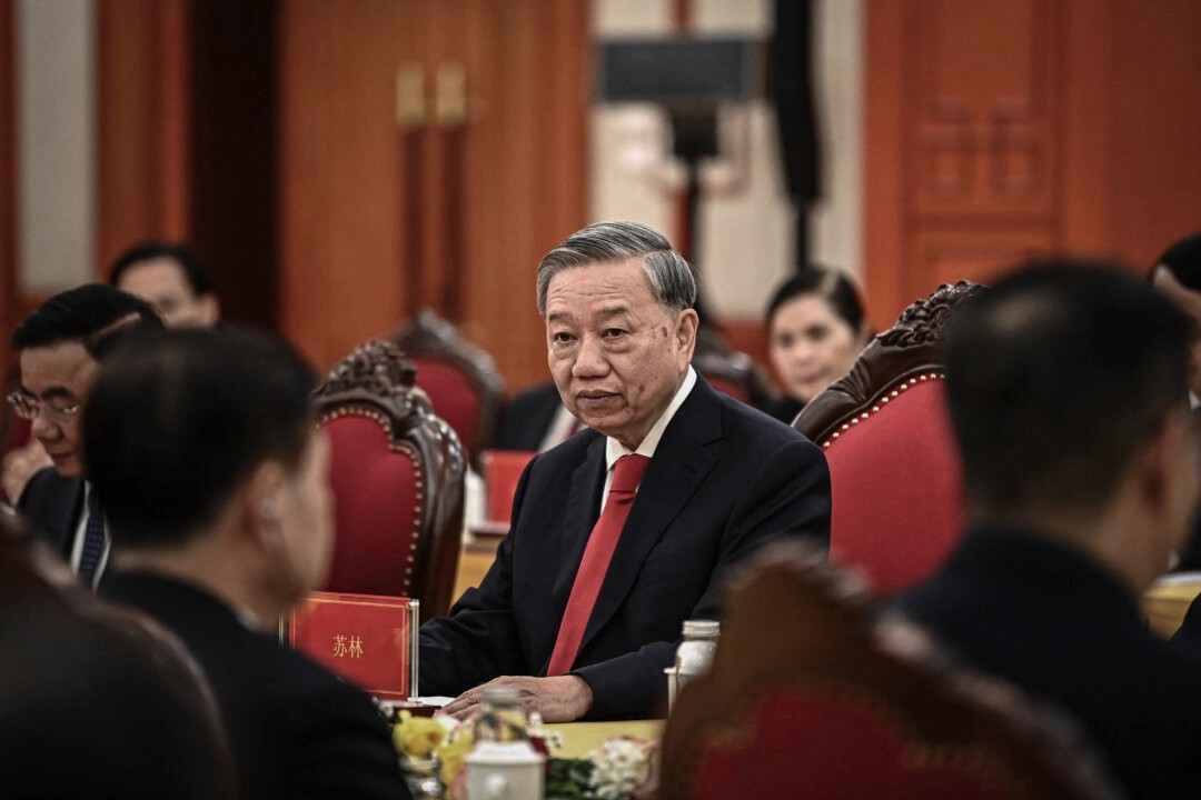 La Chine courtise l'Asie du Sud-Est dans un contexte de tensions commerciales avec les États-Unis, mais les analystes y voient un impact limité