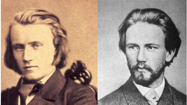 Johannes Brahms (à g.) en 1853 et Pyotr Ilitch Tchaikovsky à peu près à la même époque (PD-US)