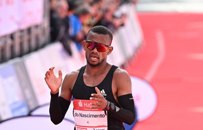 Daniel Do Nascimento, recordman d'Amérique du Sud du marathon, a été suspendu cinq ans après deux contrôles antidopage positifs, a indiqué mercredi l'Unité d'intégrité de l'athlétisme (AIU). (Photo : Stuart Franklin/Getty Images for adidas)