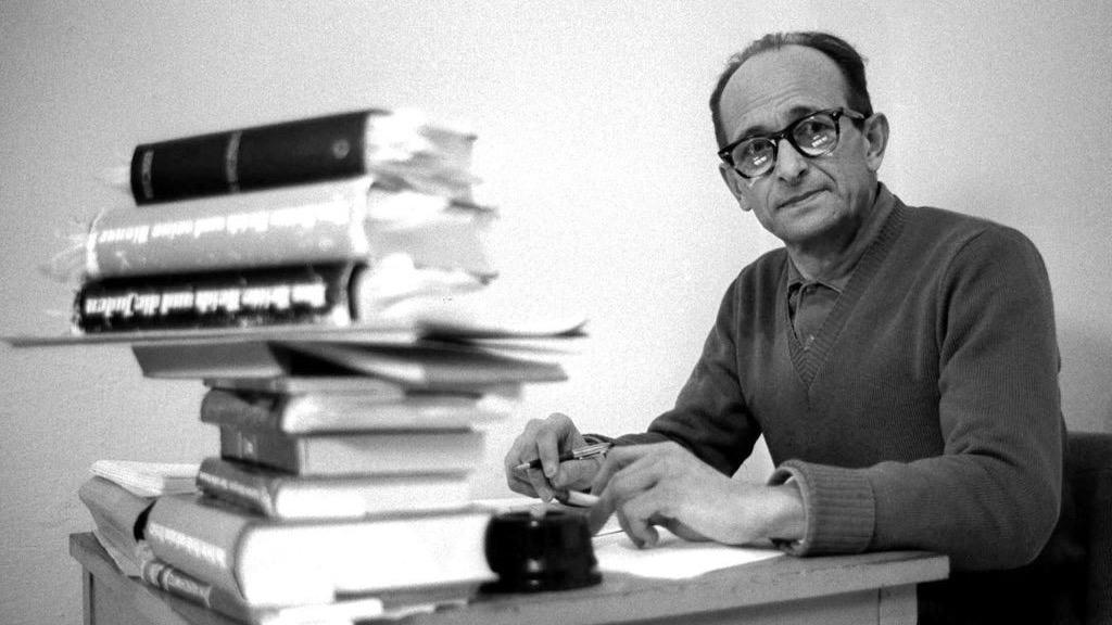 Argentine : des centaines de documents nazis trouvés dans les archives de la Cour suprême