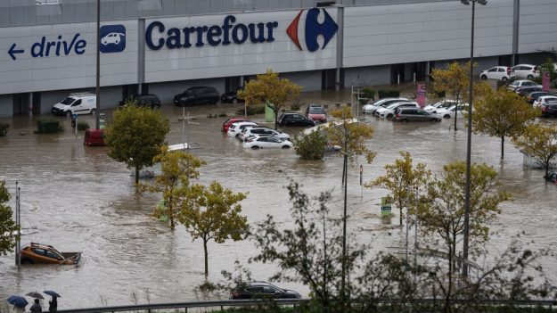 Orages intenses dans le Var : au moins trois morts et deux disparus