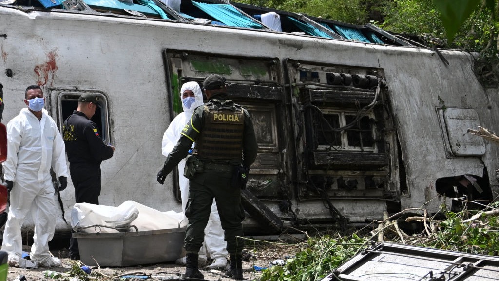 Colombie : au moins dix morts dans un dramatique accident de bus transportant des étudiants