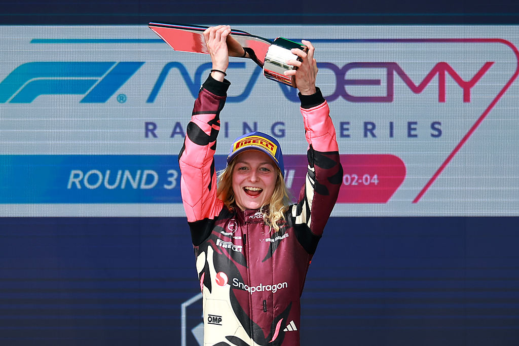 F1 Academy : Doriane Pin remporte la première course du week-end à Miami