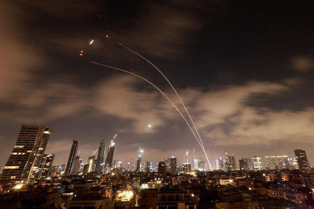 Sixième nuit de confrontation entre Israël et l'Iran, Donald Trump appelle à la reddition de Téhéran