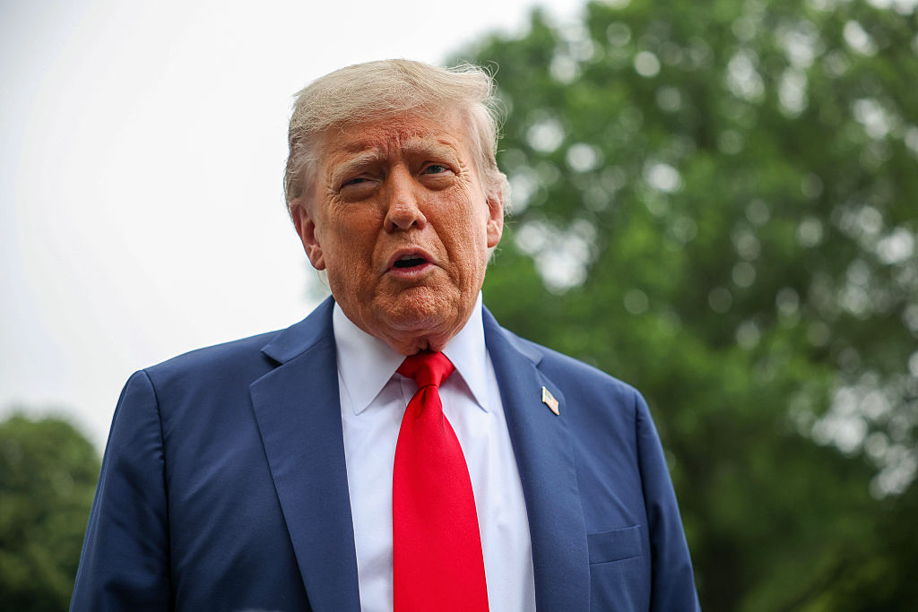 Donald Trump quitte prématurément le G7 et affirme vouloir une "fin réelle" au conflit Iran-Israël, pas juste un cessez-le-feu
