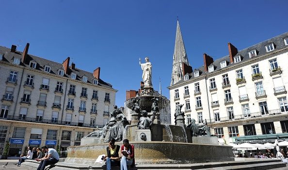 Nantes : après le retrait des statues place Royale, des figures hyperréalistes de Nantais bientôt installées dans la fontaine