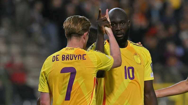 Kevin De Bruyne, après dix saisons à Manchester City, a officiellement rejoint jeudi Naples, champion d'Italie en titre, où il va retrouver son compatriote Romelu Lukaku, a annoncé son nouveau club. (Photo : NICOLAS TUCAT/AFP via Getty Images)