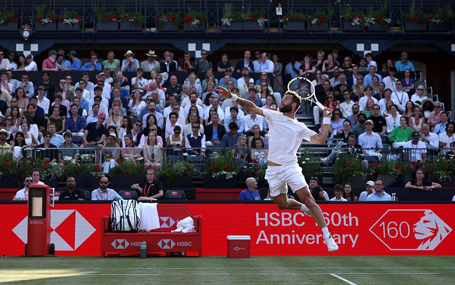 Tennis : Corentin Moutet et Arthur Rinderknech créent la surprise sur le gazon du Queen’s