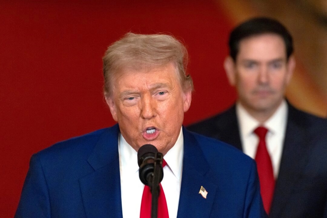 Frappes américaines sur l’Iran : Donald Trump promet des attaques « bien plus importantes » si le régime iranien persiste