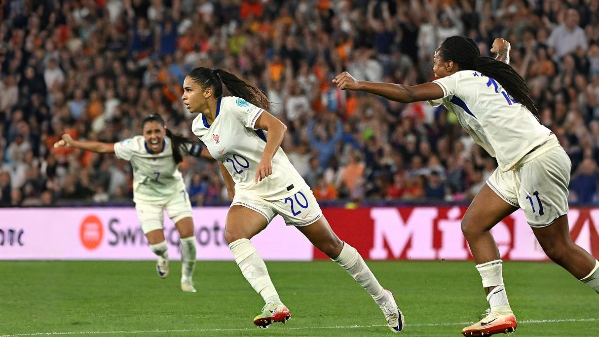 Euro-2025 : les Bleues de Cascarino assomment les Pays-Bas et filent en quarts