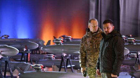 L’administration américaine cesse les envois d’armement à l’Ukraine