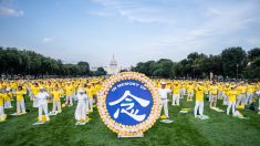 À la veillée annuelle à Washington, les participants pleurent les victimes de la persécution et aspirent à mettre fin à l’exportation de la répression de la Chine vers les États-Unis
