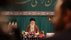 159 députés appellent à soutenir les forces démocratiques en Iran face à la « dictature sanglante des mollahs »